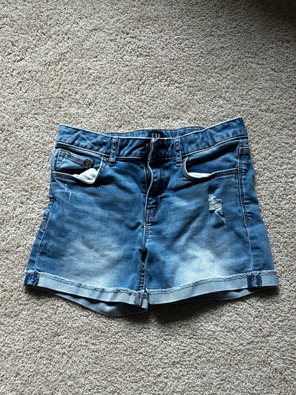 GAP midi jean shorts